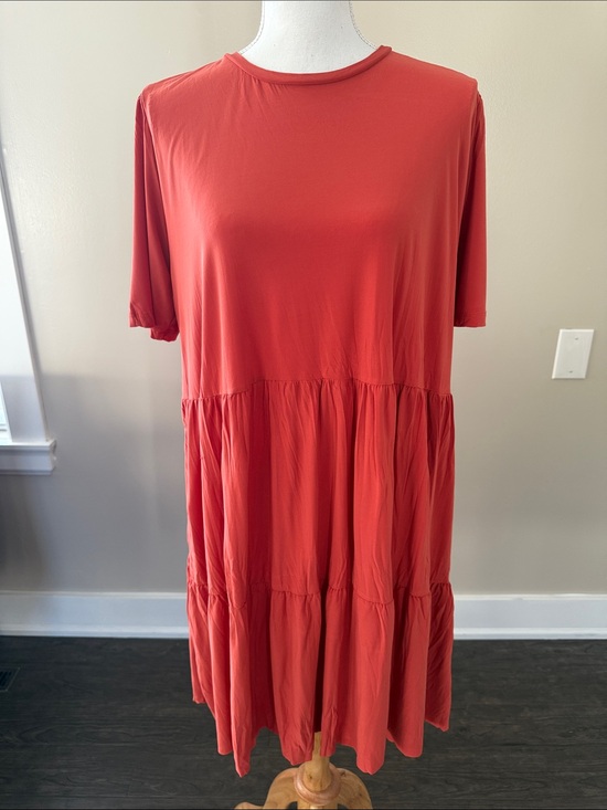 Zara Dresses & Skirts - Zara Coral Tiered Short Sleeve Dress